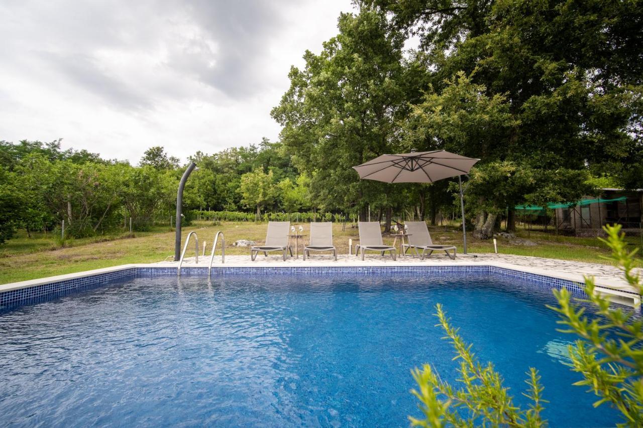 House Luce Villa Krapan Екстериор снимка