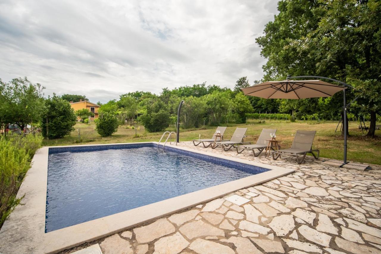 House Luce Villa Krapan Екстериор снимка